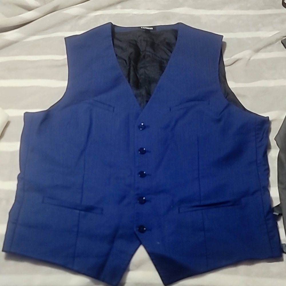 Express Vest